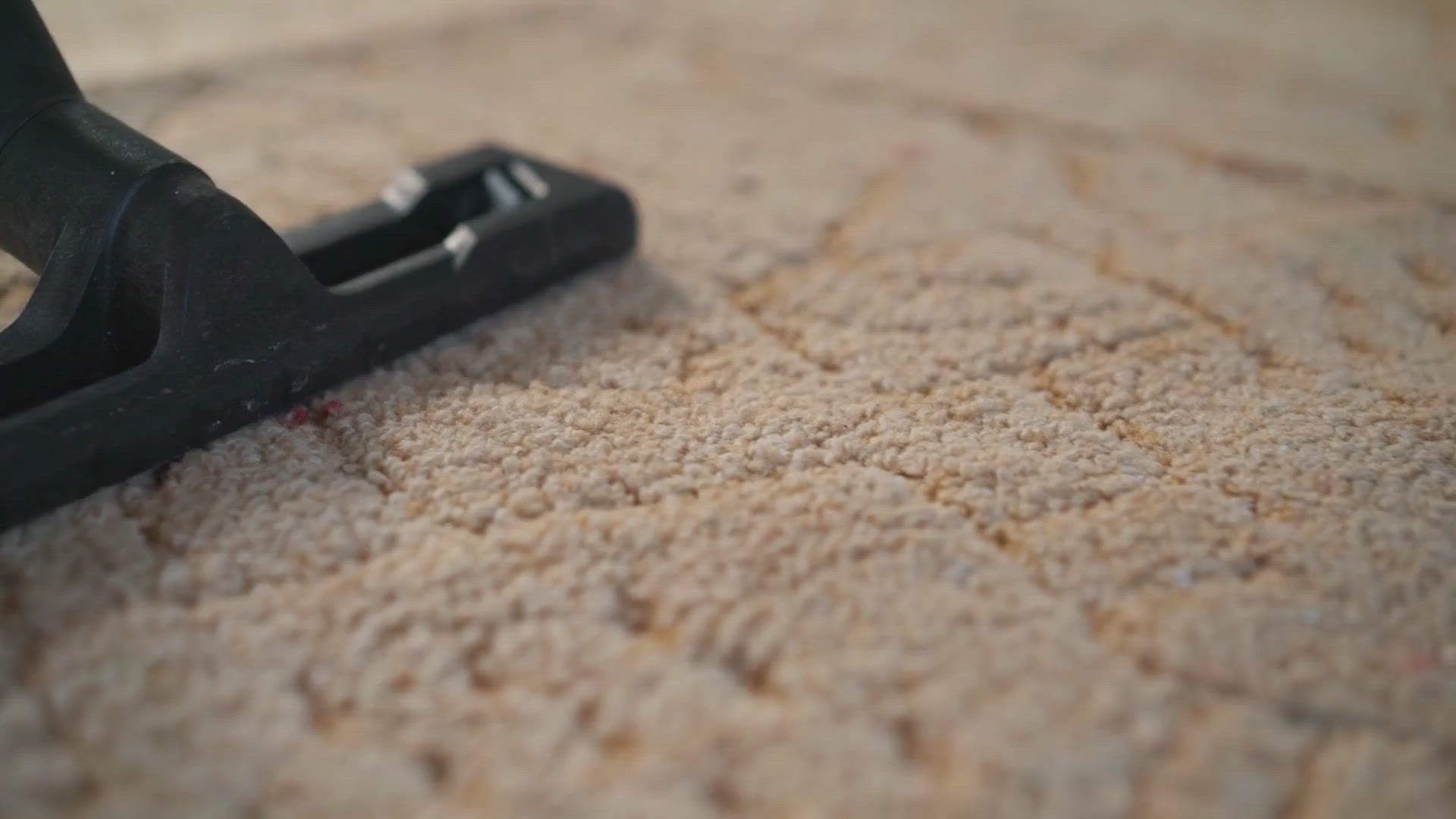 2L08C8htTTyfQxCDzaGh_BuddBuilt-InVacuums.v2.0000000-1920w