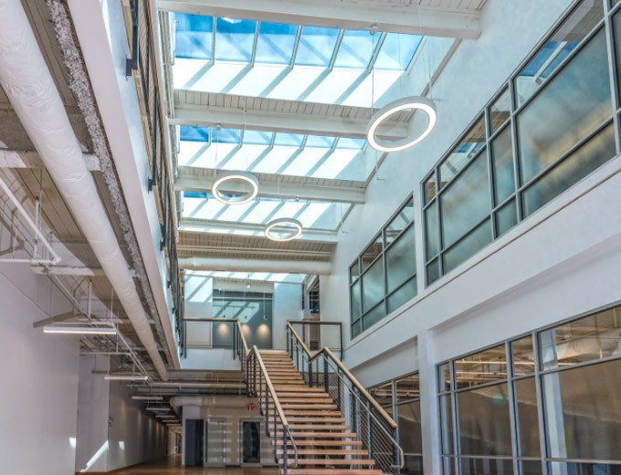 commercial-skylights-680x520-1